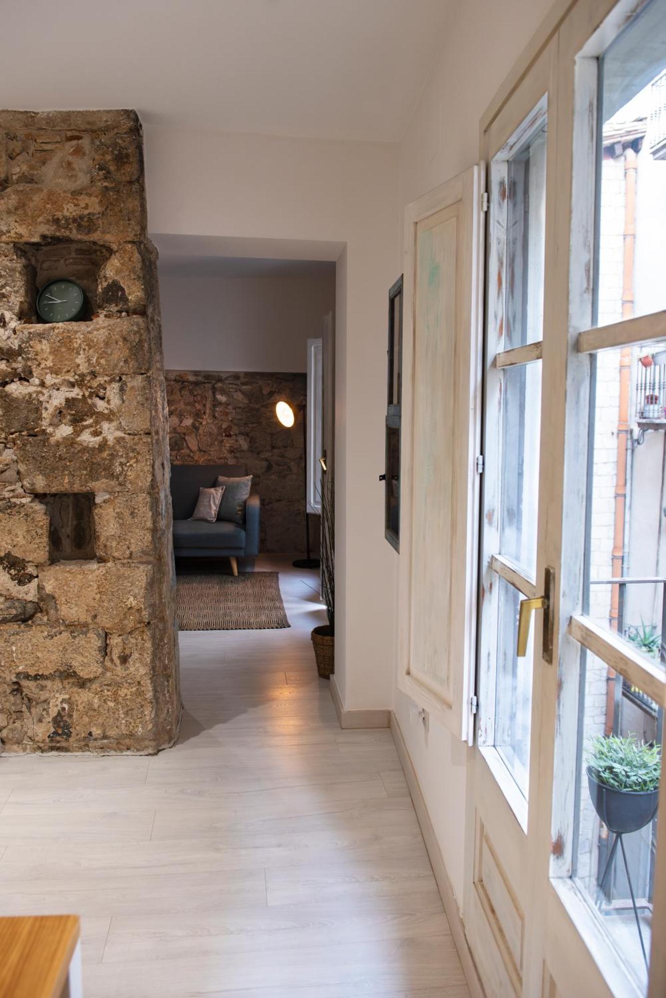 Elena Apartments Girona Luaran gambar
